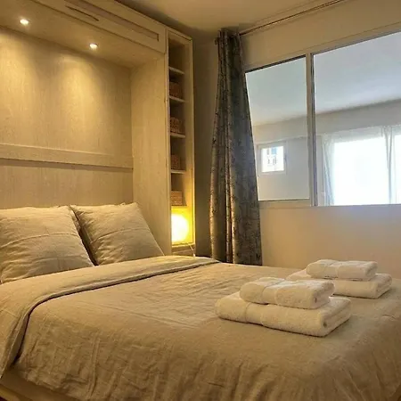 Comfortable Parisian Retreat - Champs-elysees Appartement
